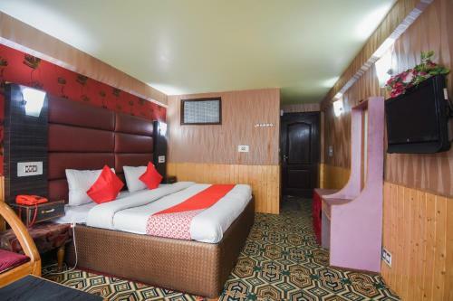 Oyo 65528 Hotel Hill View