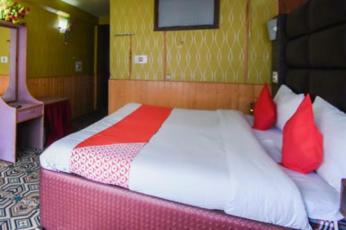 Oyo 65528 Hotel Hill View