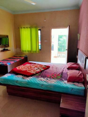 Hotel Om Sai Niwas