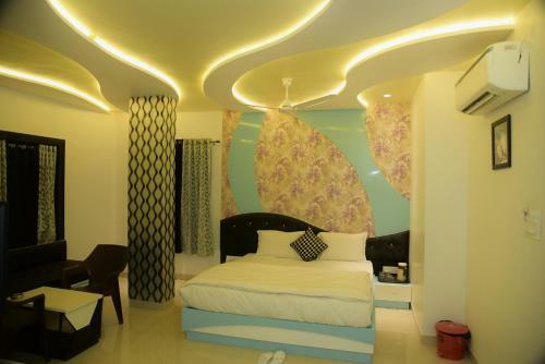 Hotel Divya Inn