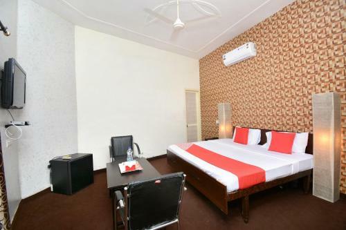 Hotel Oyo 33024 Urban Guest House