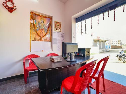 Hotel Spot On 76526 Devlok Guest House