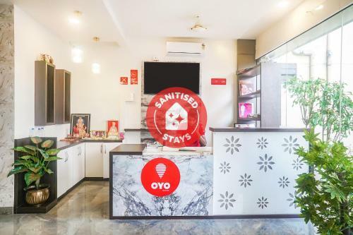 Hotel Oyo 15741 Z Inn