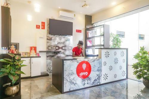 Hotel Oyo 15741 Z Inn