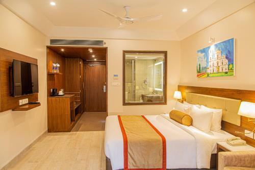 Hotel Sobit Sarovar Portico