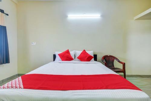 Hotel Oyo 63029 Aruthraa Residency