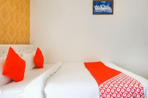 Hotel Oyo 46725 Nitya Executive