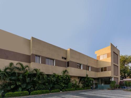 Hotel Oyo 69538 Kapoor Inn