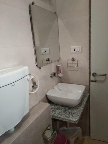 Hotel Sai Grand