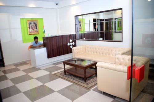 Hotel Sai Grand