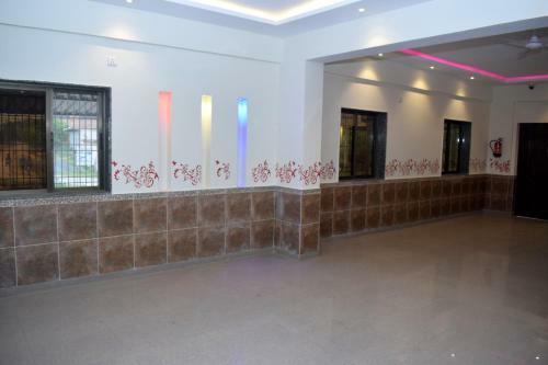 Hotel Sai Grand