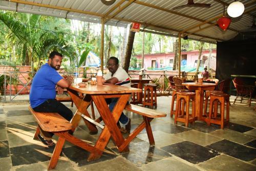 Hostal Rockit Cafe & Stay