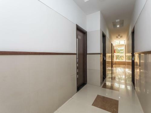 Oyo 76880 Hotel 2 Cubes