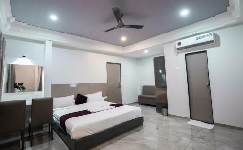 Hotel Sadanand Residency