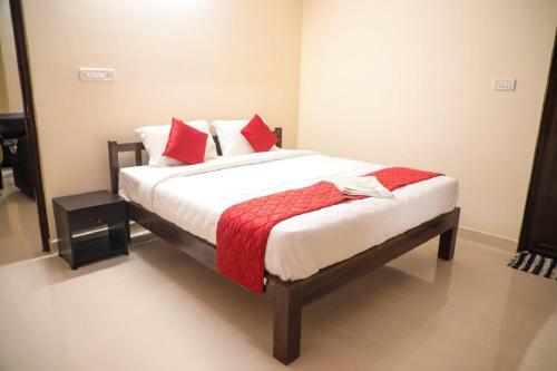 Hotel Dk Residency