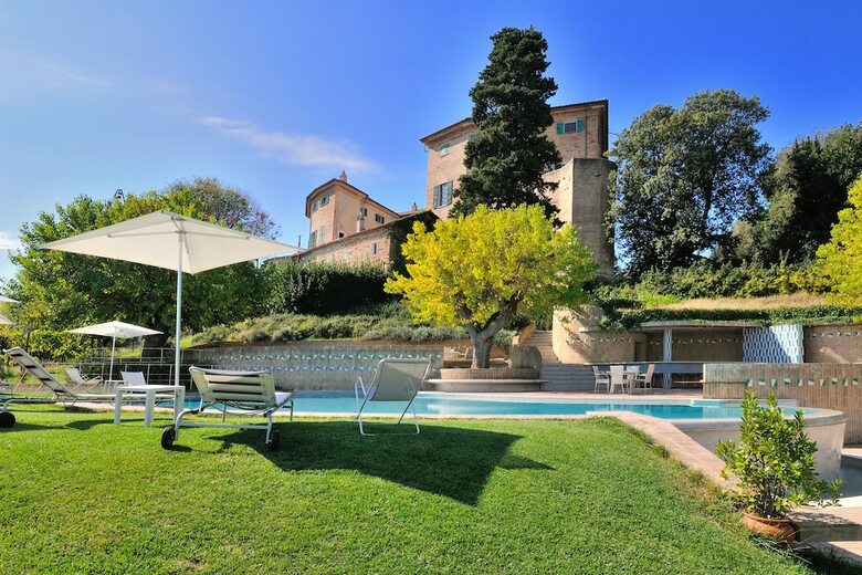 Hotel Castello Di Monterado