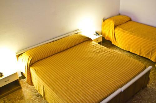 Hostal Balabuska Rooms