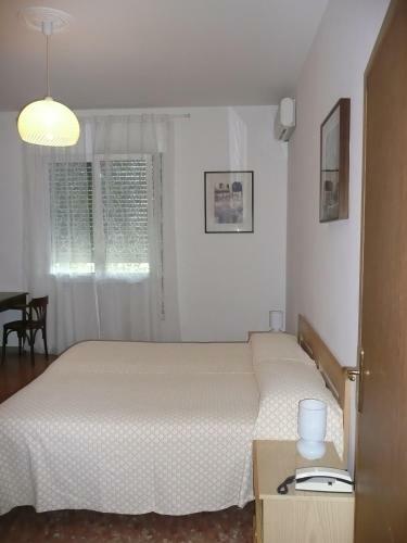 Hostal Balabuska Rooms