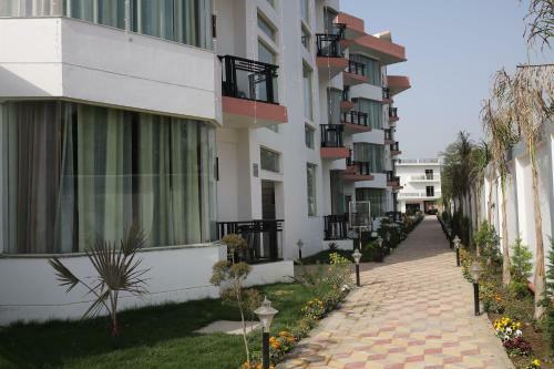 Hotel G Village Resort & Spa By Beyond Stay, Rishikesh