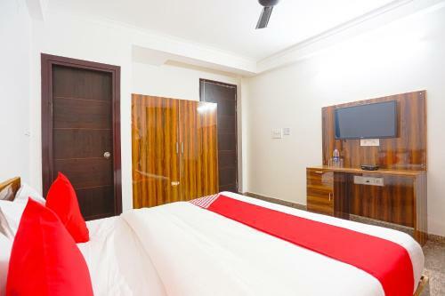 Oyo 49034 Hotel Grand Resort