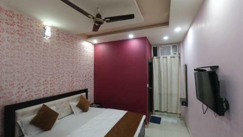 Hotel Dev Bhoomi Inn