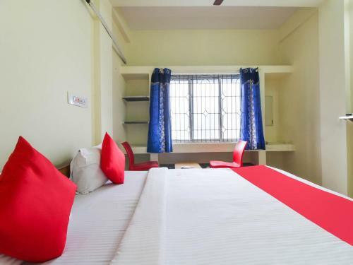 Hotel Oyo 76215 Royal Residency