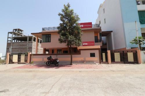 Hotel Oyo 26864 Affinity Palace