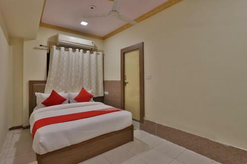 Oyo 30369 Abc Hotel