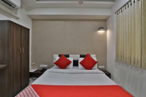 Oyo 40026 Hotel Acropole