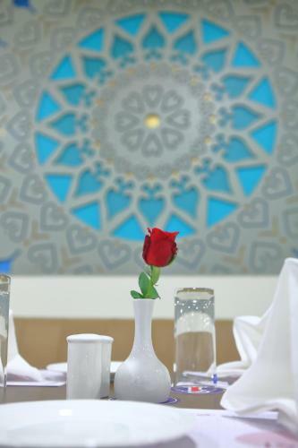 Incredible One Hotel