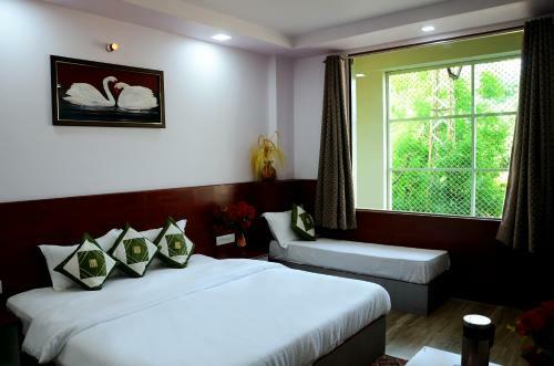 Hotel Meera Mahal