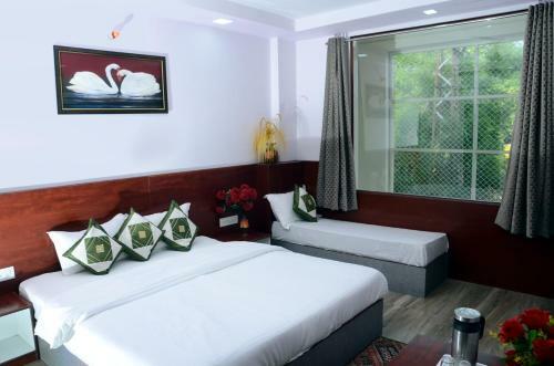 Hotel Meera Mahal