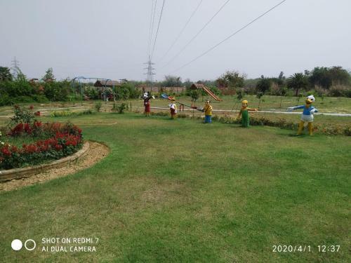 Gharana Hotel And Resort