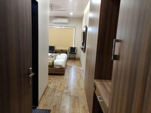 Hotel Atul Residency