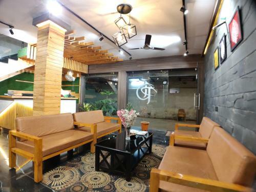 Hotel Atul Residency