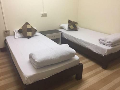 Hotel Bi And Ti (Bnb)