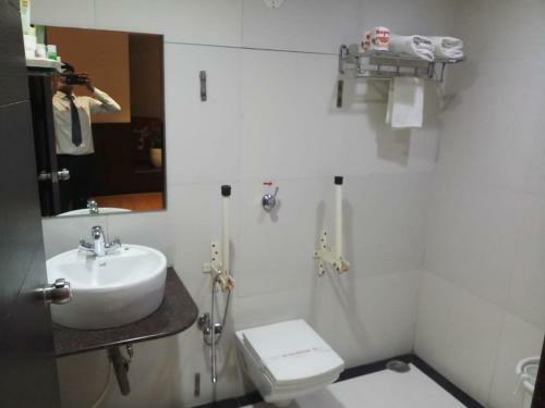 Hotel Surya Executive
