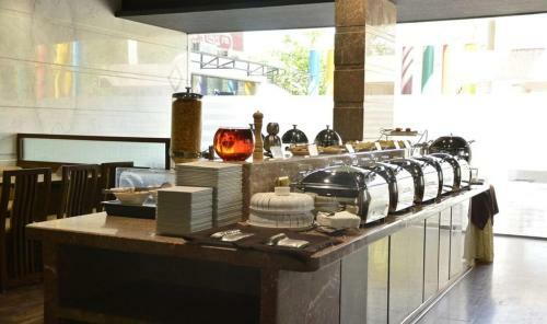 Hotel Surya Executive