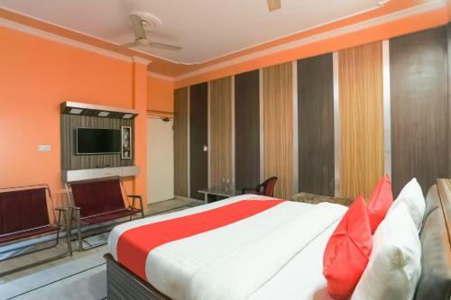Hotel Collection O 64556 Nimisha Jail Rd