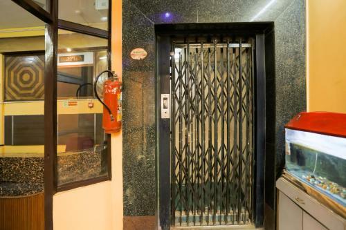Hotel Collection O 64556 Nimisha Jail Rd