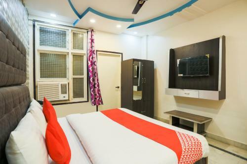 Hotel Collection O 64556 Nimisha Jail Rd