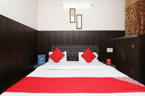 Oyo 28329 Hotel The City Park