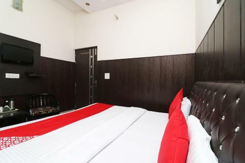 Oyo 28329 Hotel The City Park