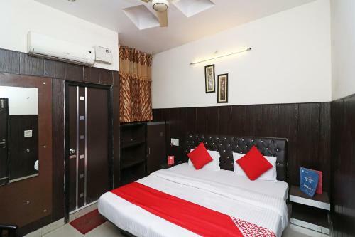 Oyo 28329 Hotel The City Park