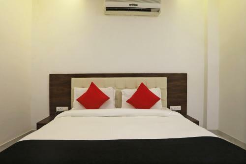 Hotel Capital O 45811 The Shriansh Agra
