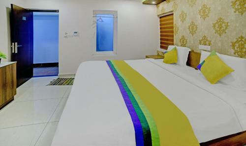 Hotel Treebo Trip Majestic Inn Thampanoor