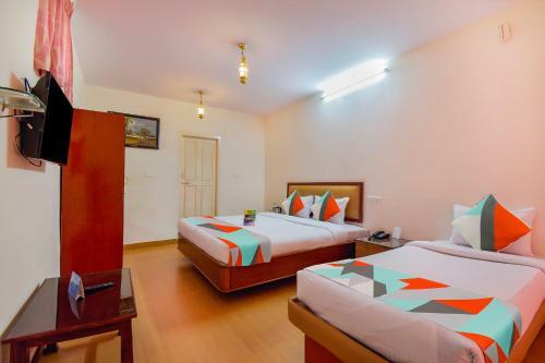 Hotel Fabexpress Wenlock Homes