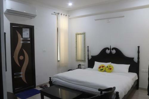 Hostal S N Villa