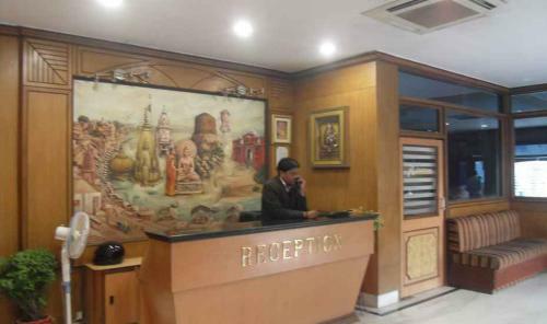 Adb Rooms Hotel Surabhi International,varanasi