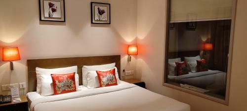 Hotel Morpho Kakarmatta Varanasi
